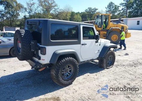 2015 Jeep Wrangler Rubicon из США, поврежденный, VIN 1C4BJWCG8FL751050